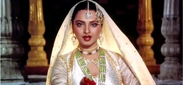 बॉलीवुड में आना मेरी पहली पसंद नहीं थीं : रेखा 