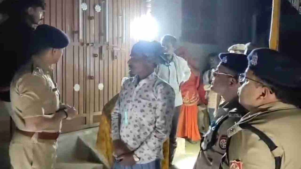 एक तरफा प्रेम में पागल प्रेमी शादीशुदा महिला की हत्या, इलाके में हड़कंप, आरोपी की तालाश में जुटी पुलिस