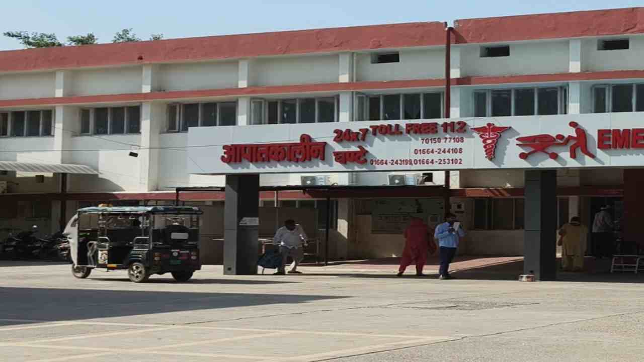 HARYANA NEWS: भिवानी में शादी समारोह बना जंग का मैदान, आधा दर्जन युवकों ने चार बच्चों के पिता की हत्या, एक गंभीर