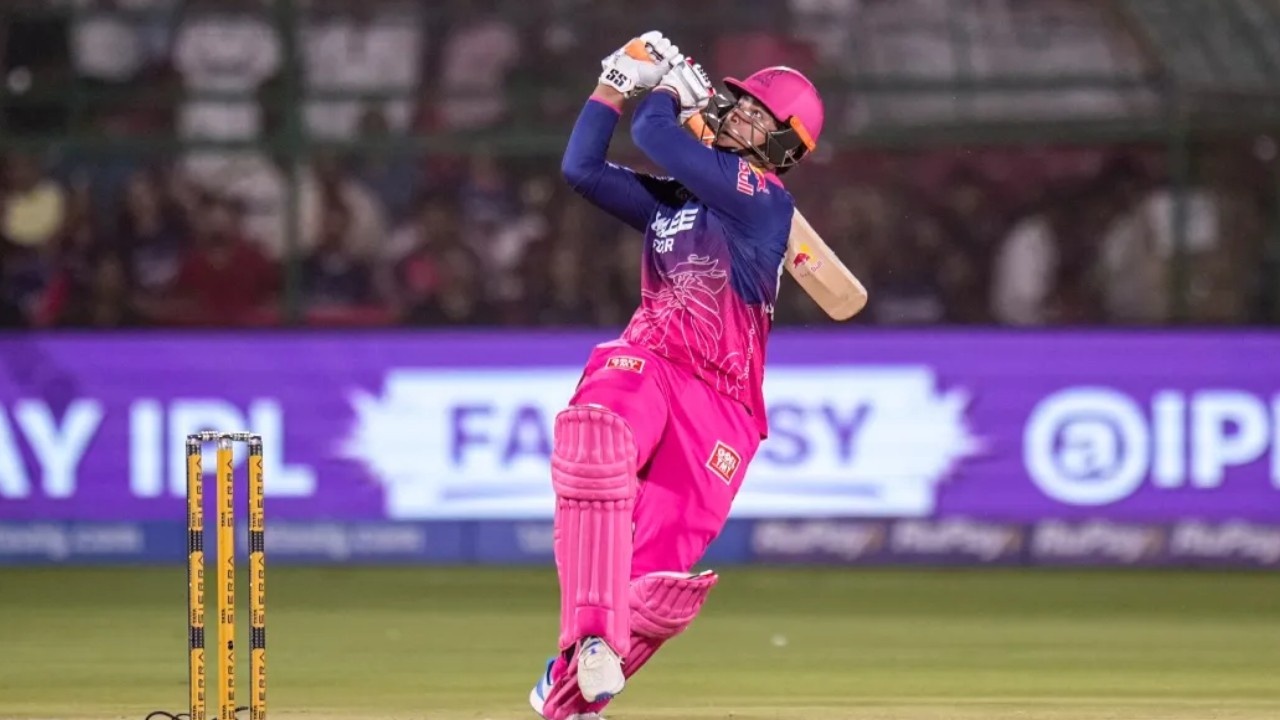 रिकॉर्ड ब्रेकर वैभव सूर्यवंशी का धमाका, T20 फॉर्मेट में असंभव को बनाया संभव; इस दिग्गज खिलाड़ी को भी पछाड़ा