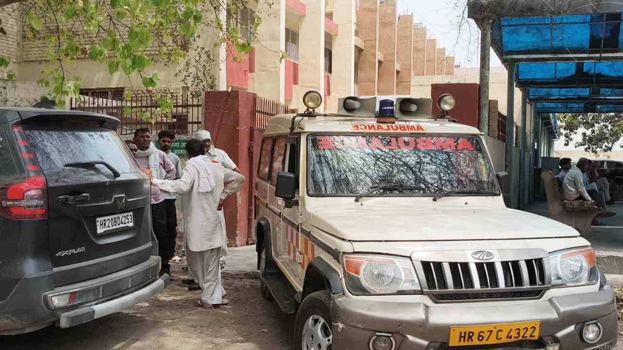 शादी से लौट रहे दो दोस्तों का हुआ एक्सीडेंट, एक ने तोड़ा दम, दूसरा गंभीर रूप से घायल