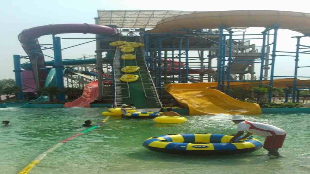 Noida News: GIP मॉल के वाटर पार्क में 21 वर्षीय युवक की मौत, जांच में जुटी पुलिस