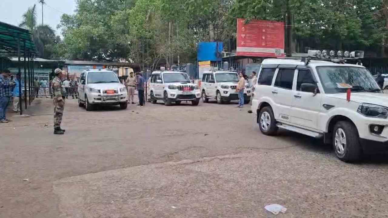 सुल्तानगंज गोलीकांड के मुख्य आरोपी रामधनी यादव की पुलिस ने किया एनकाउंटर, तीन जवान घायल