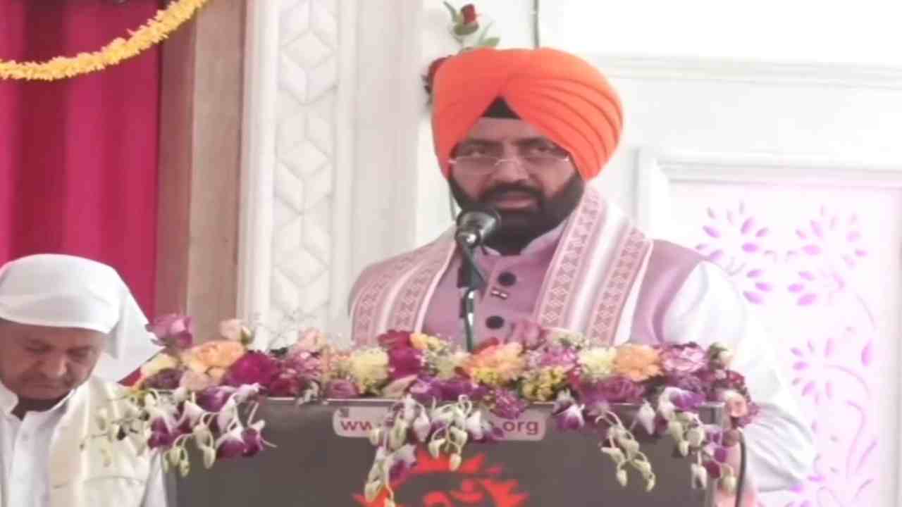 पंजाब में हरियाणा के सीएम सैनी ने लोगों से की खास अपील, कहा- अपनी ऊर्जा को देश के विकास में लगाएं