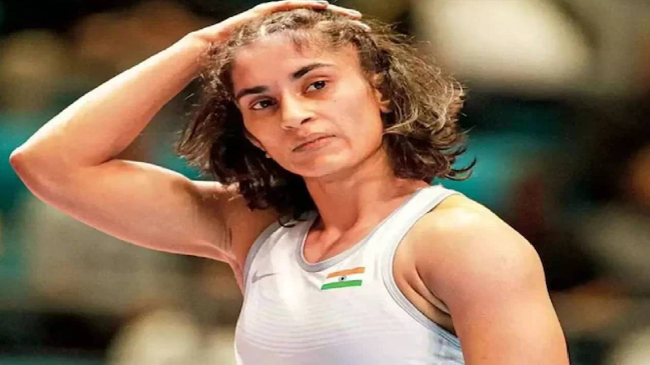 विनेश फोगाट का बड़ा खुलासा, बोलीं- मैं भी यौन उत्पीड़न की पीड़ितों में शामिल