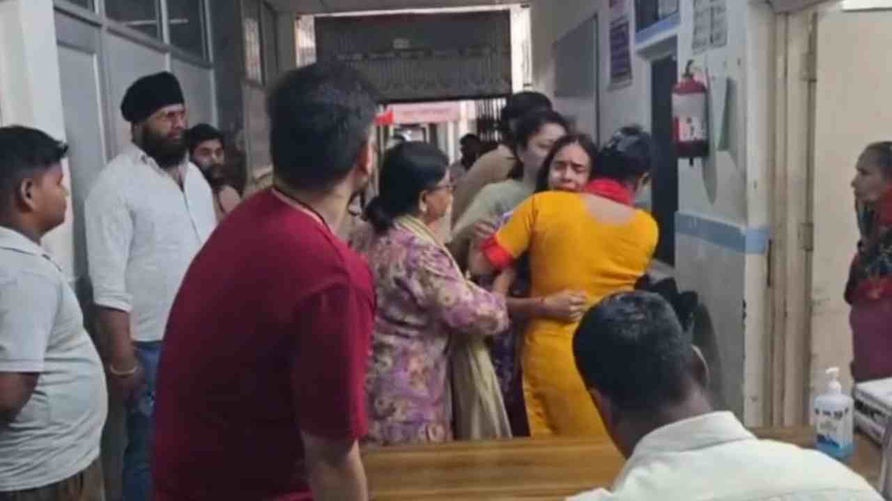 Uttarakhand News: तेज रफ्तार का कहर, कार की टक्कर से दो महिलाओं की मौके पर मौत, चालक फरार