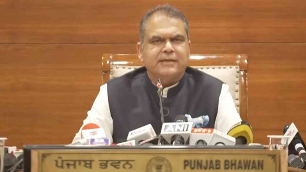 Punjab News: 20 गाड़ियों में पहुंची ED की टीम, पंजाब के कैबिनेट मंत्री संजीव अरोड़ा के ठिकानों पर रेड