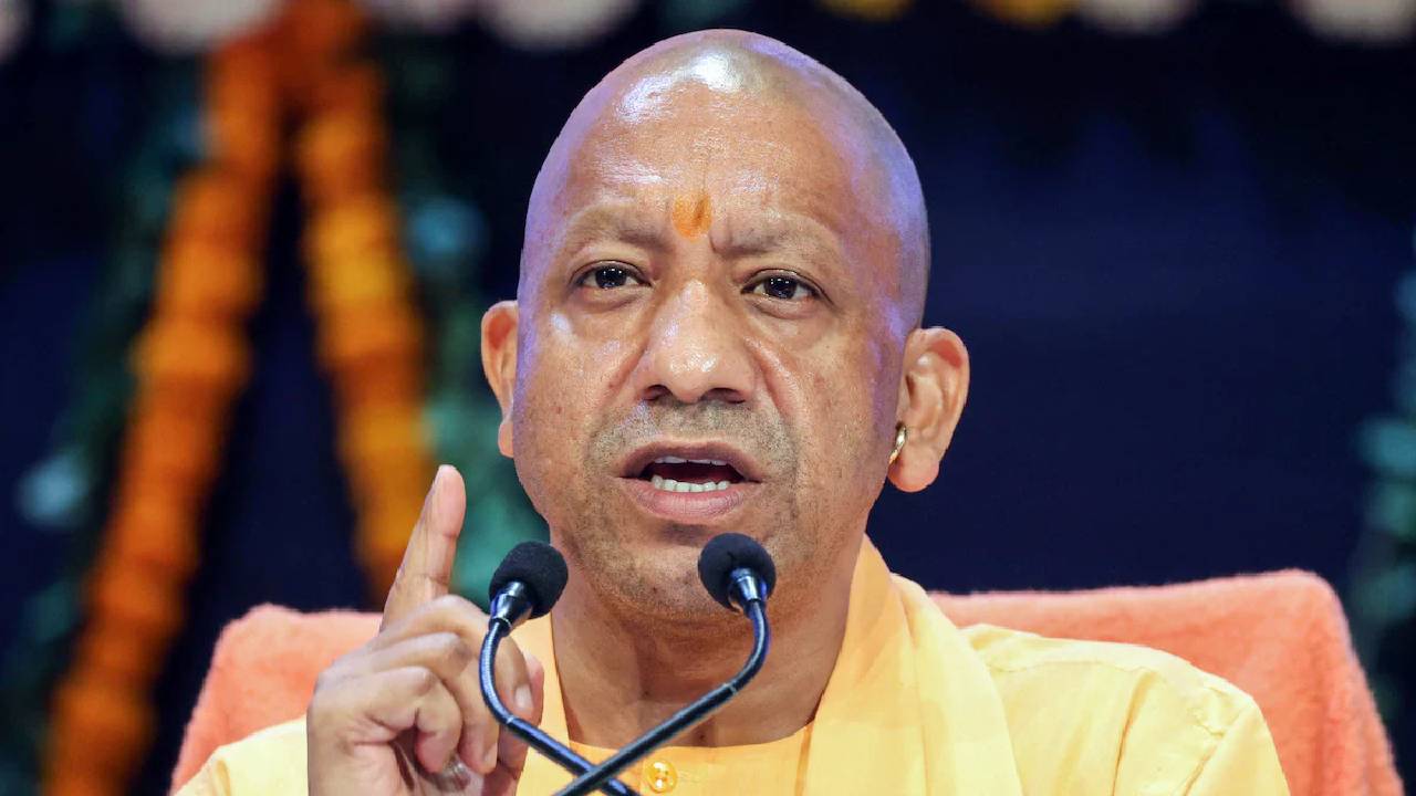 Uttar Pradesh News: योगी कैबिनेट में 6 नए चेहरों की एंट्री तय! जातिय समीकरण को मजबूत करने की कवायद