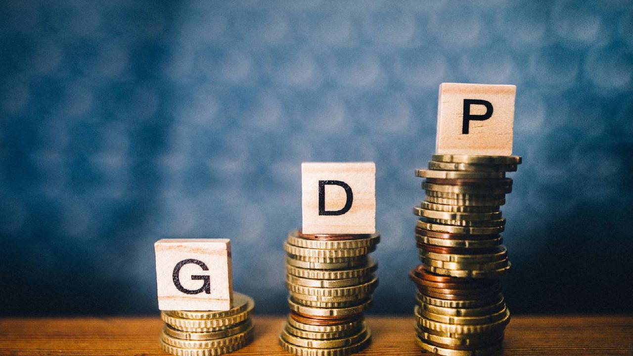 ईरान युद्ध का असर भारत पर भी पड़ेगा, महंगाई बढ़ने और GDP घटने की आशंका