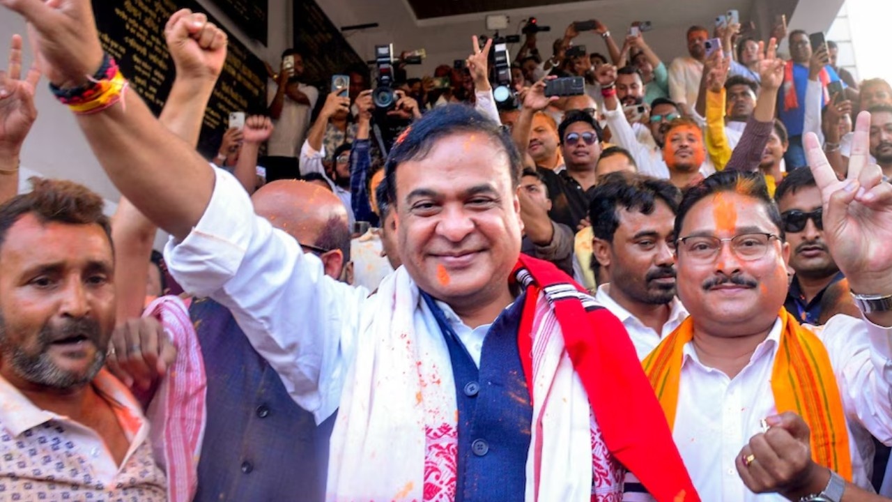 Assam CM Oath Ceremony: हिमंता बिस्वा सरमा दूसरी बार लेंगे CM पद की शपथ, इन 4 विधायकों को मिलेगा मंत्री पद
