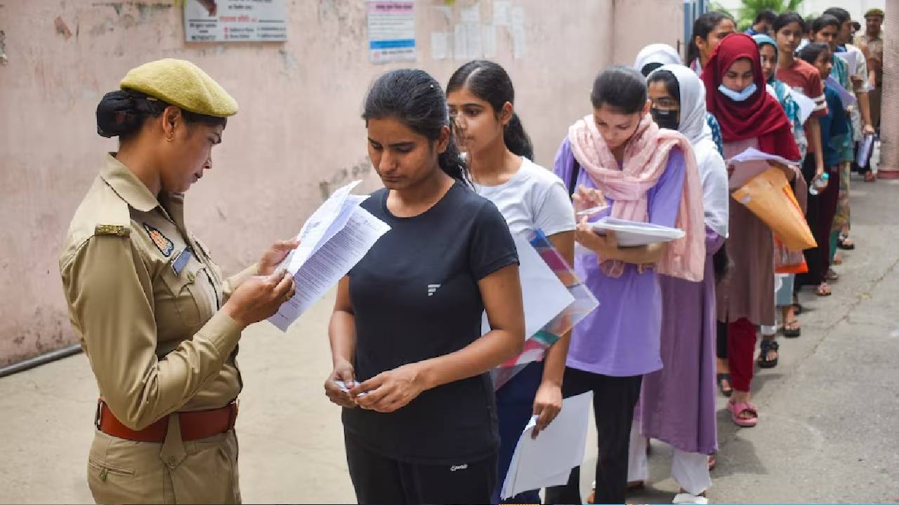 NEET Paper Leak: NEET पेपर कैसे हुआ लीक? 30 लाख में खरीदा फिर....हुआ बड़ा खुलासा