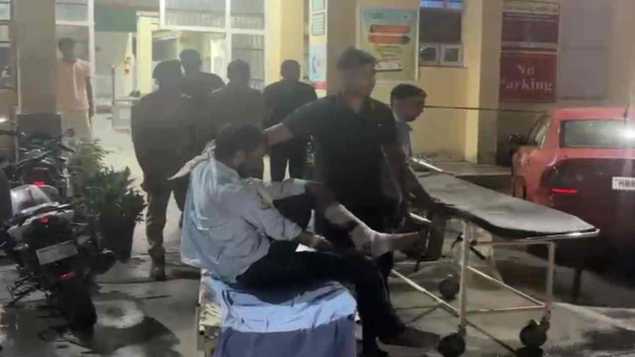 Haryana News: बहादुरगढ़ में रेप आरोपियों के साथ पुलिस की मुठभेड़, दो गिरफ्तार