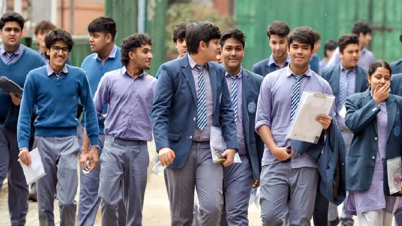 हरियाणा बोर्ड 10वीं का रिजल्ट जारी, छात्र ऐसे करें मार्कशीट डाउनलोड