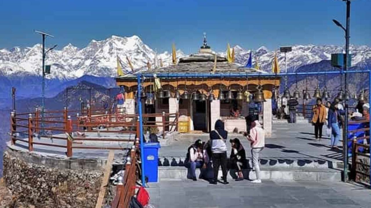 हिमालय की ऊंचाइयों में बसा कार्तिक स्वामी मंदिर, जान लें ट्रेकिंग के जरूरी टिप्स