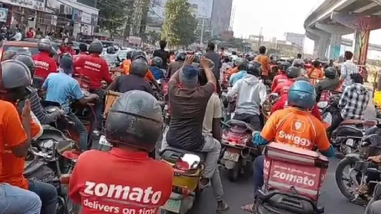 आज नहीं मिलेगी Zomato-Swiggy और Rapido सेवा, गिग वर्कर्स की 5 घंटे हड़ताल