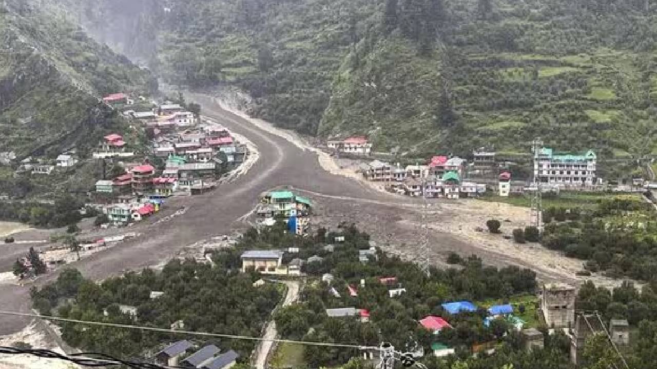 देहरादून में बढ़ने लगी गर्मी, चटक धूप और गर्म हवाओं ने बढ़ाई परेशानी