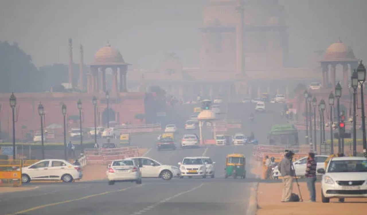 दिल्ली-एनसीआर में बढ़ा प्रदूषण, AQI 208 पहुंचते ही GRAP-1 लागू