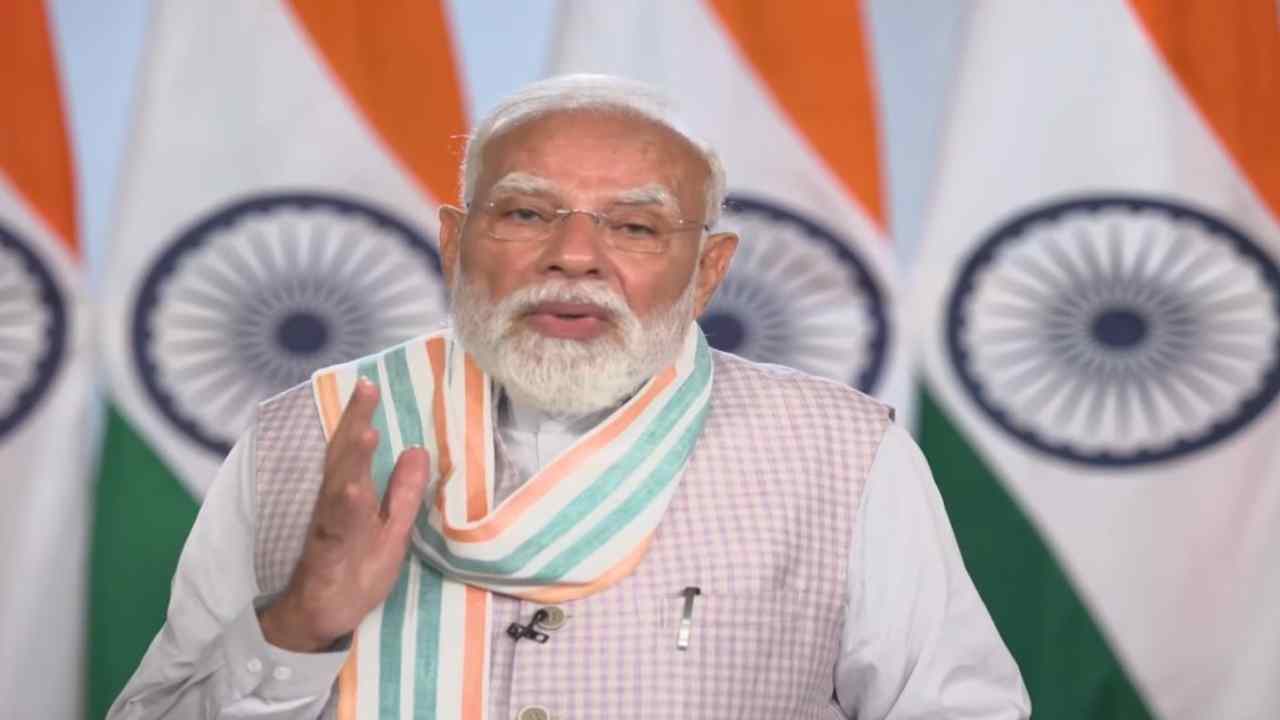 PM Modi Job Fair: PM मोदी ने 19वें रोज़गार मेले में 51,000+ युवाओं को वितरित किए सरकारी नियुक्ति पत्र, कहा- आप सभी देश की विकास यात्रा में अहम भागीदार बन रहे हैं