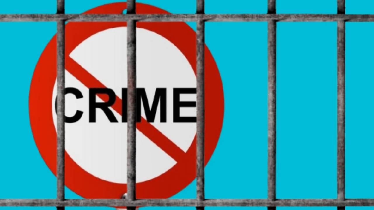 Crime News: लोहरदगा में पारिवारिक विवाद बना खूनी संघर्ष, बेटे ने पिता और पत्नी की हत्या की