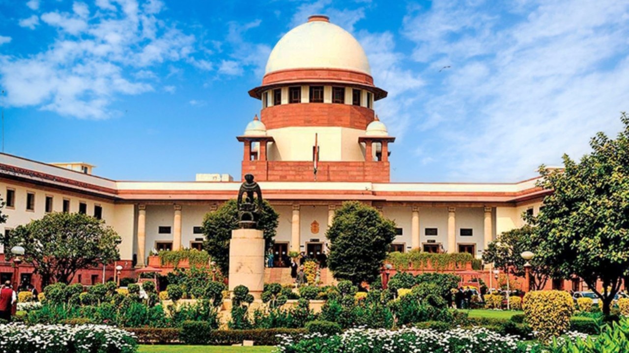SIR प्रक्रिया पर SC की मुहर, EC की कार्रवाई को ठहराया सही; कहा - पूरी तरह से वैध और संविधान के अनुरूप