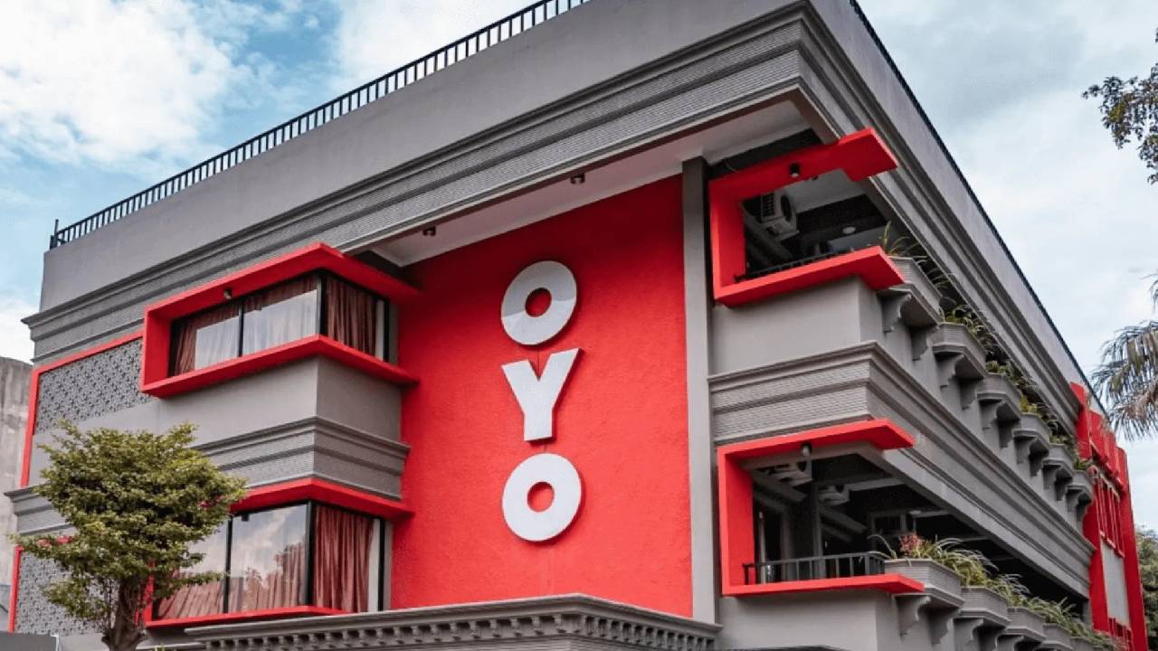 OYO IPO:  ओयो की पैरेंट कंपनी को मिली IPO की मंजूरी, शेयर बाजार में लिस्टिंग की तैयारी तेज
