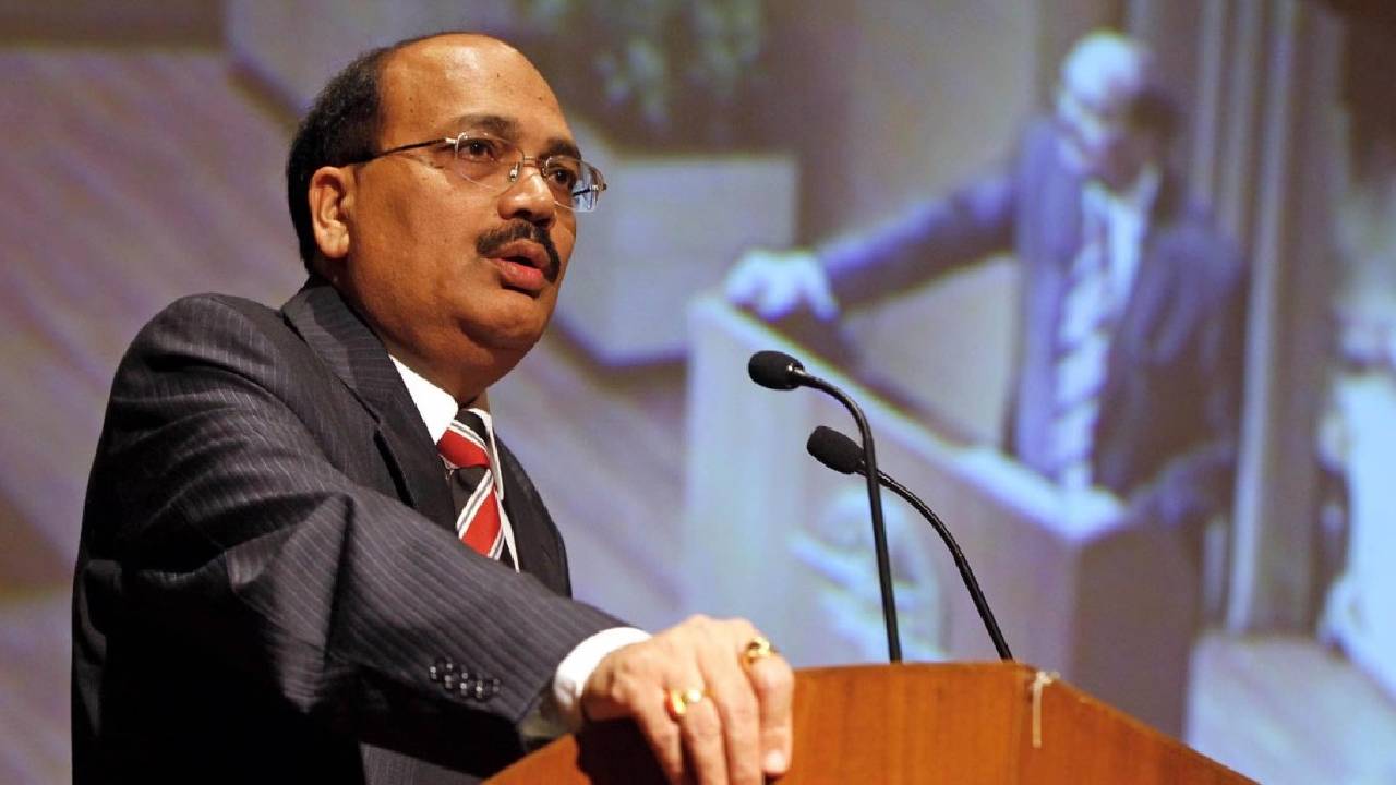 लंदन में CJI सूर्यकांत के कार्यक्रम में हंगामा, भारतीय उच्चायोग ने जताई नाराजगी
