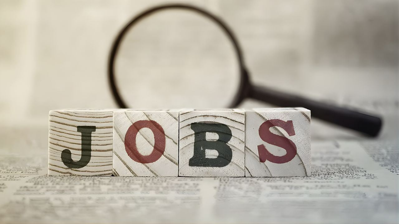 SSC Jobs 2026: सरकारी नौकरी की तलाश खत्म! SSC ने निकाली JSA-LDC समेत कई पदों पर भर्ती, तुरंत करें अप्लाई