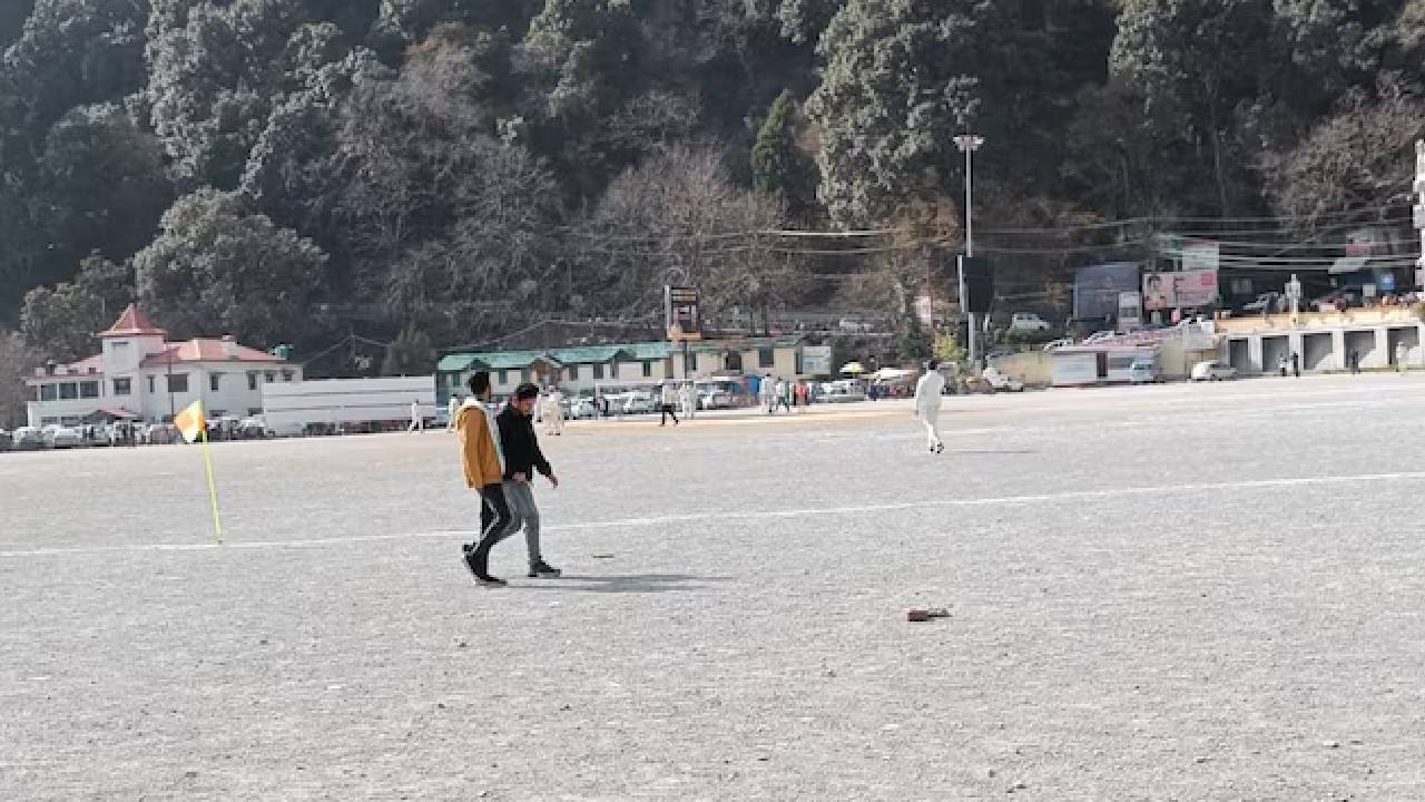नैनीताल का ऐतिहासिक फ्लैट्स मैदान फिर बना हॉकी का केंद्र, 100 साल पुरानी परंपरा हुई जीवंत