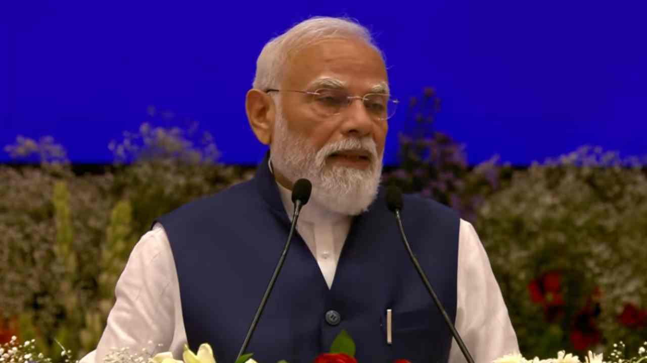 PM Modi NDA Meeting: PM मोदी का NDA की बैठक में भावुक संबोधन, कहा- मैं अभिभूत हूं, कृतज्ञ हूं