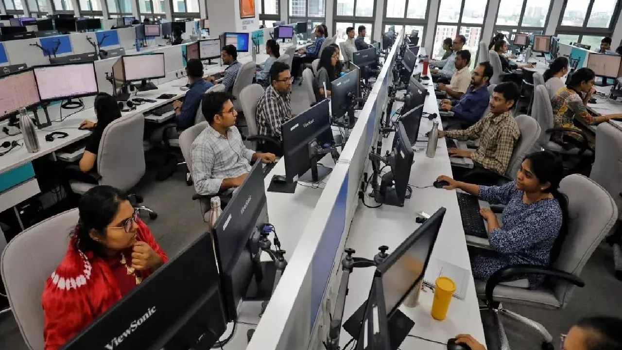 अमेरिका की कंपनी ने भारत में बंद किया कामकाज, सैकड़ों कर्मचारियों की गई नौकरी