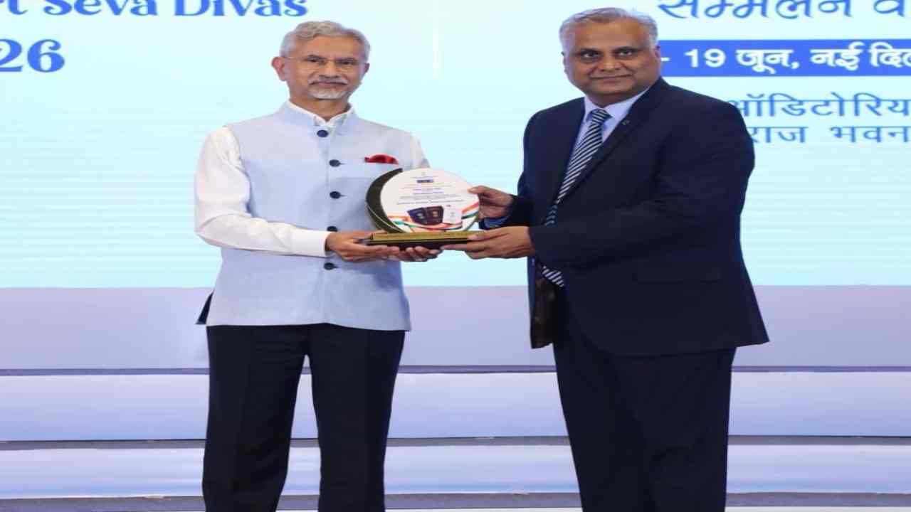Uttarakhand News: पासपोर्ट सत्यापन में उत्तराखण्ड पुलिस का देशभर में जलवा, मिला राष्ट्रीय सम्मान