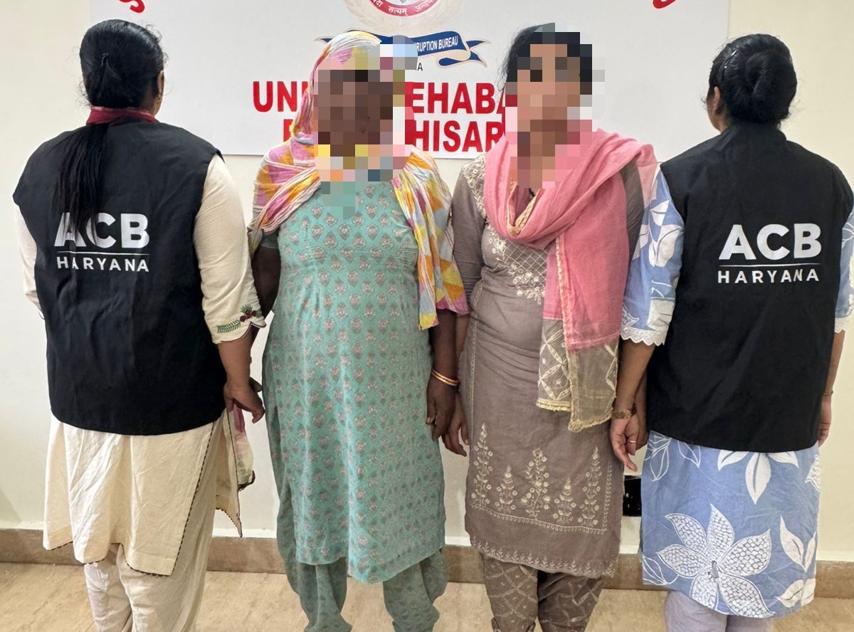 हरियाणा पुलिस की महिला ASI और निजी व्यक्ति 35 हजार रुपये की रिश्वत लेते गिरफ्तार, भट्टू थाने में तैनात थी महिला सहायक उपनिरीक्षक