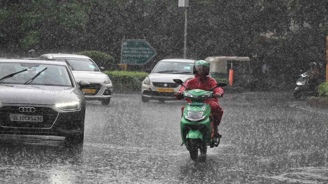 Aaj Ka Mausam 21 August 2026: आज मौसम का रौद्र रूप! दिल्ली-UP समेत 21 राज्यों में भारी बारिश और आंधी का अलर्ट