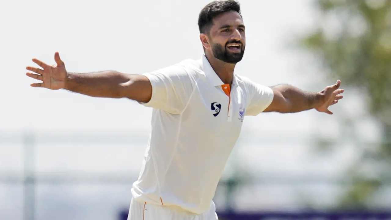 IND vs NZ ODI Series: प्रसिद्ध कृष्णा के चोटिल होने से इस खिलाड़ी की खुली किस्मत, पहले तीन वनडे के लिए टीम में मिली जगह