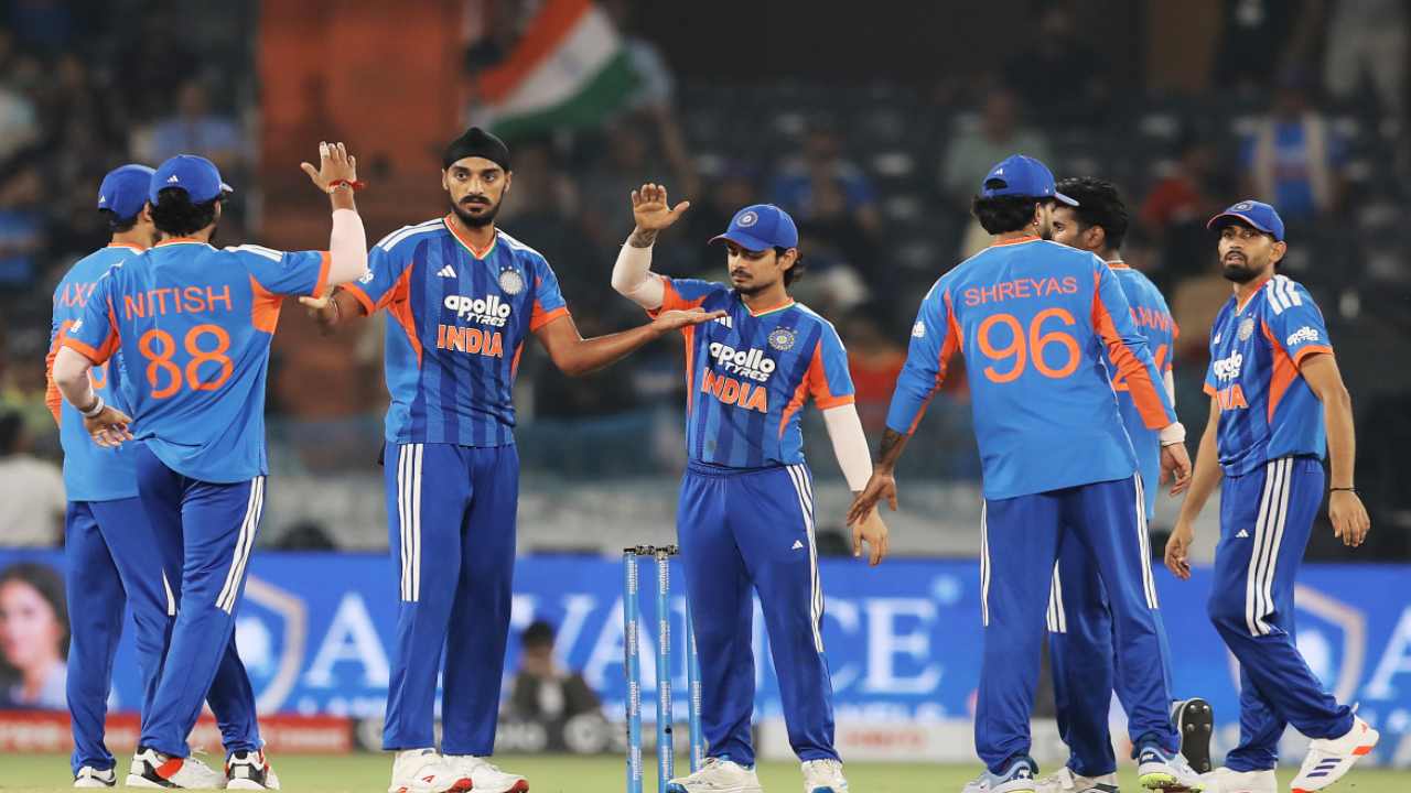 Ind vs NZ: अर्शदीप सिंह ने रचा इतिहास, T20I में 150 विकेट लेने वाले पहले भारतीय गेंदबाज बने