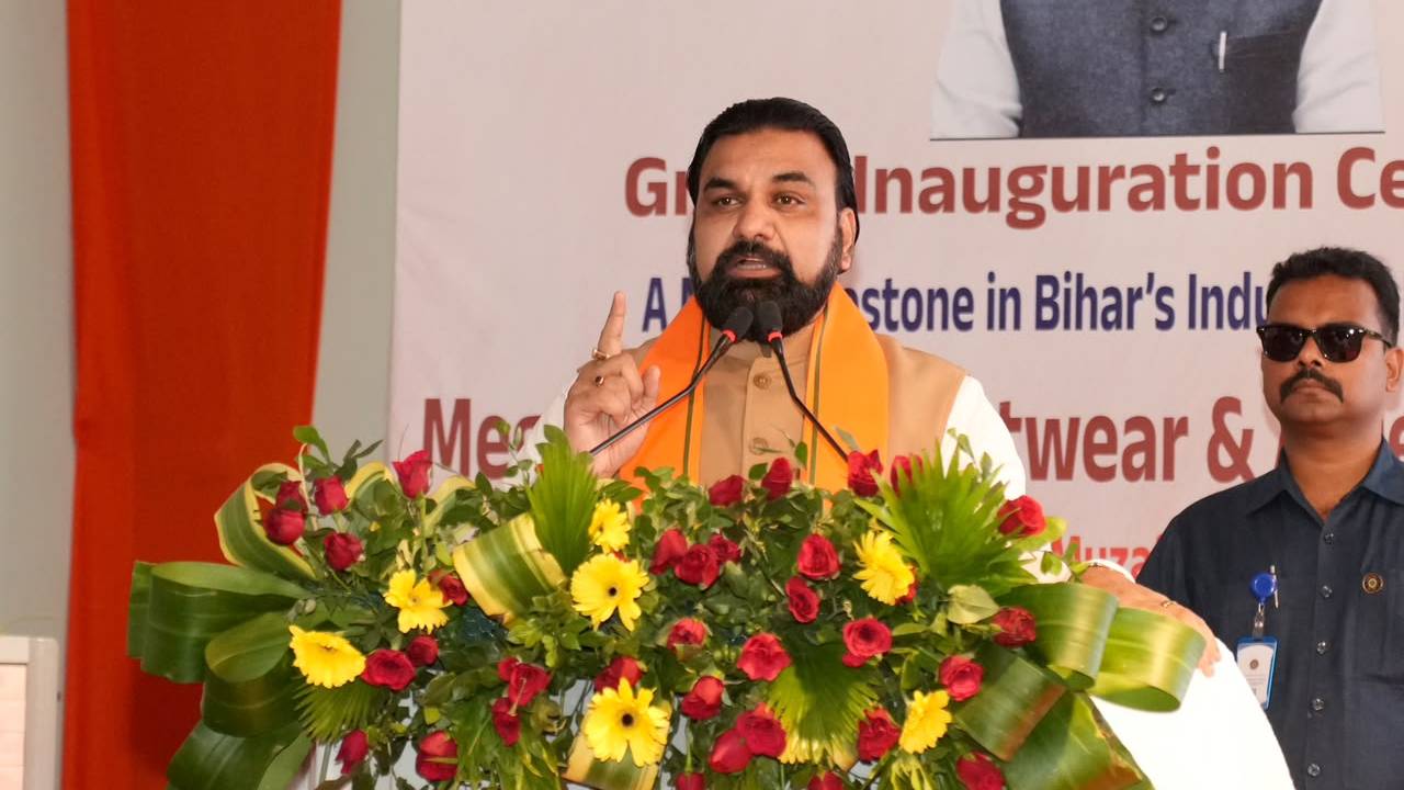 Bihar News: बिहार के यात्रियों के लिए बड़ी राहत! भागलपुर-कटिहार के बीच चलेंगी स्पेशल ट्रेनें, CM सम्राट चौधरी ने PM मोदी का जताया आभार