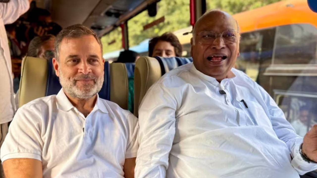 CEC के खिलाफ विरोध-प्रदर्शन के बीच खड़गे की मेजबानी, आज फिर बनेगी लंच टेबल पर विपक्ष की अगली रणनीति?