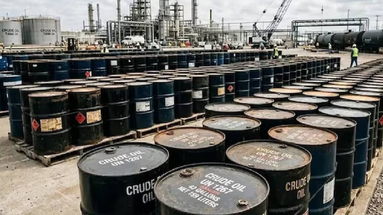Crude Oil Supply: कच्चे तेल की कीमत 100 डॉलर के पार, फिर भारत ने कैसे बढ़ाया आयात