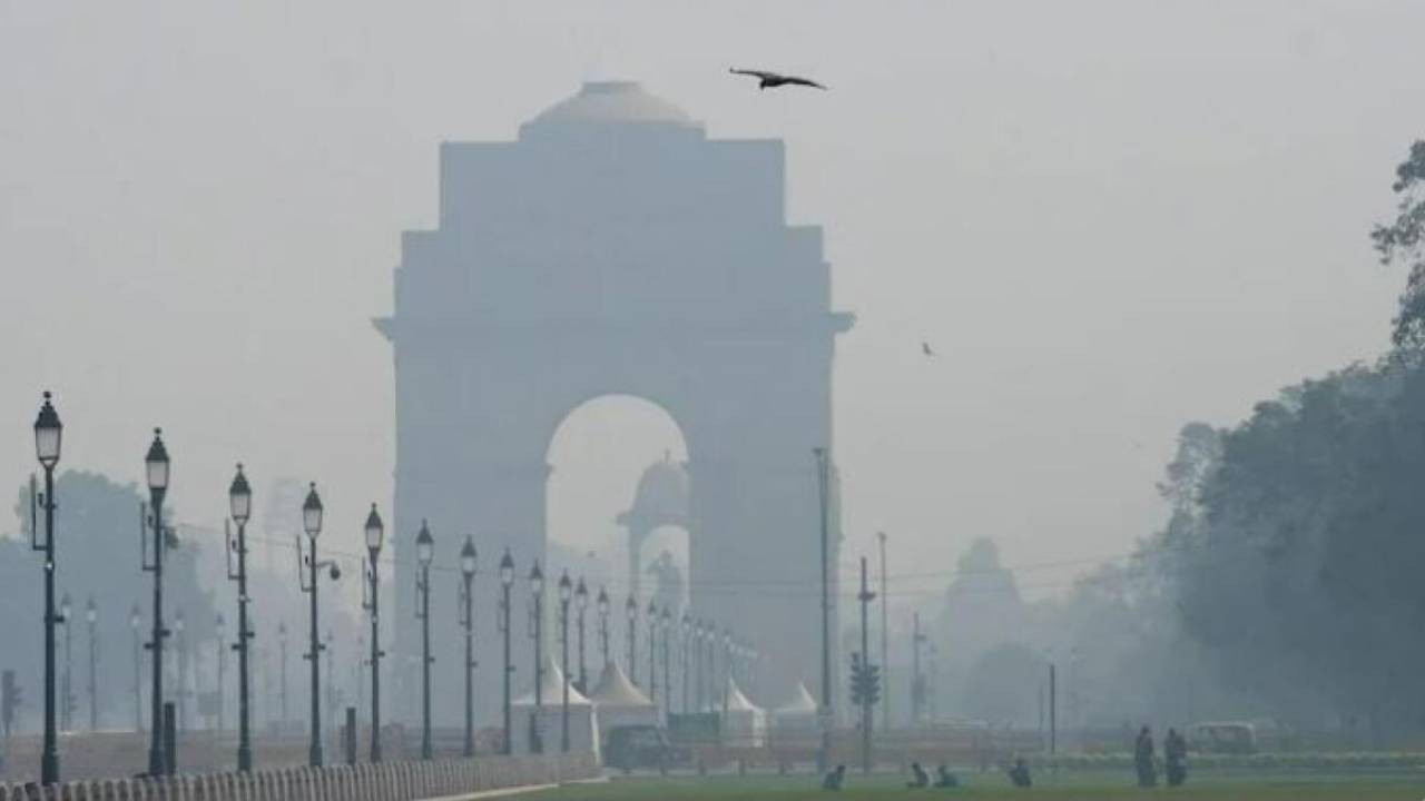 Delhi AQI: दिल्ली में फिर बिगड़ी हवा, AQI 229 पहुंचा; कल से ज्यादा आज खराब हुई स्थिति