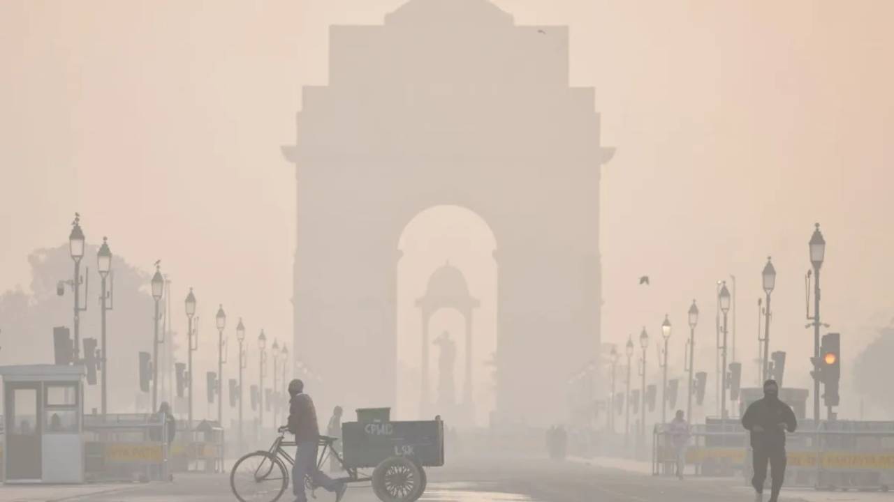 Delhi News: सर्दियों में प्रदूषण से निपटने के लिए दिल्ली सरकार की तैयारी, 01 नवंबर से लागू होगी 'शीतकालीन कार्य योजना'