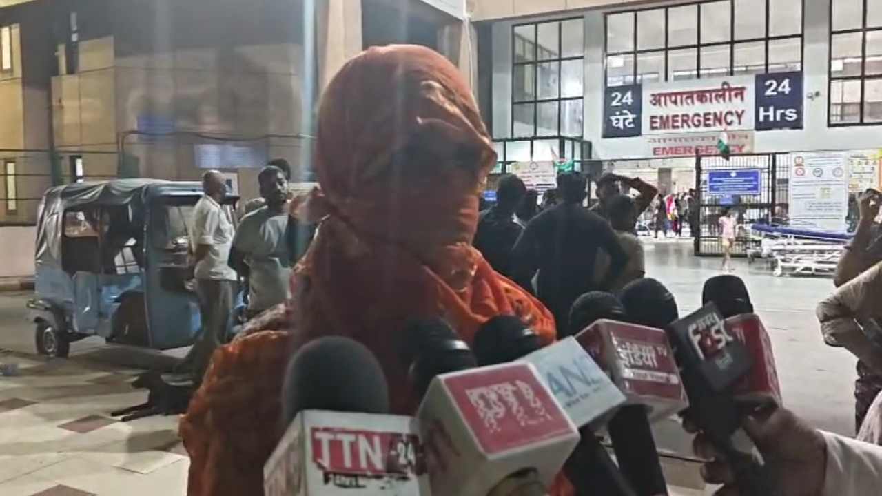 Delhi News: छेड़छाड़ का विरोध करने पर छात्रा से मारपीट, बचाने आई मां और दादी पर भी हमला
