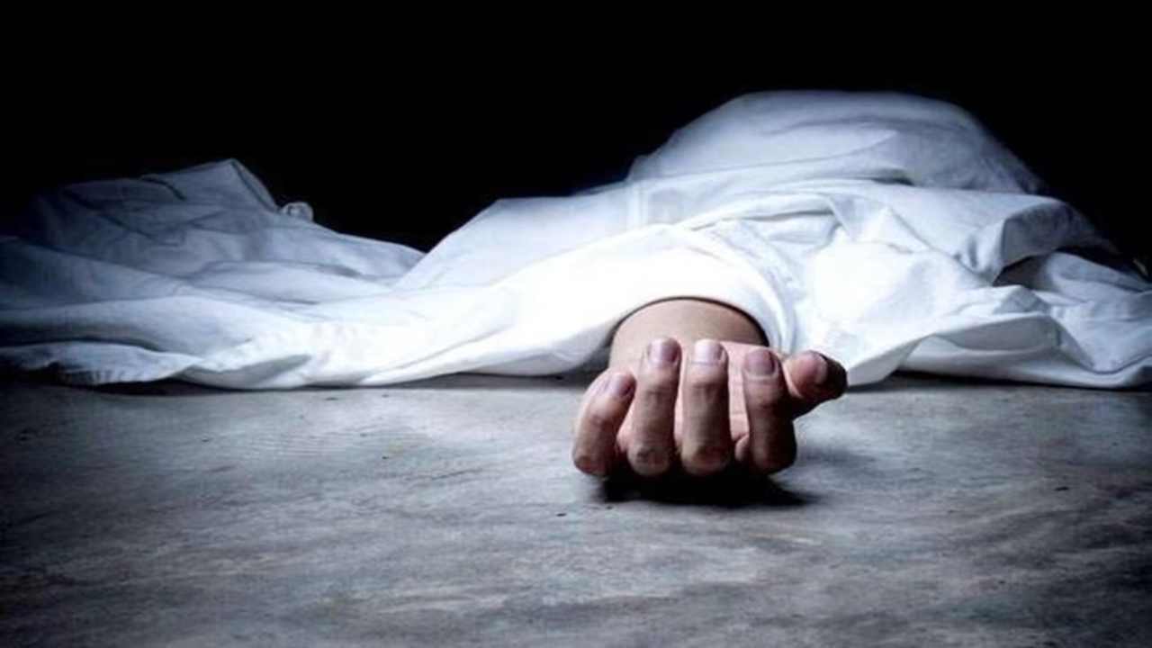 Delhi News:दिल्ली के छावला में बड़ा हादसा, सेप्टिक टैंक में जहरीली गैस से एक की मौत, 3 की हालत बिगड़ी