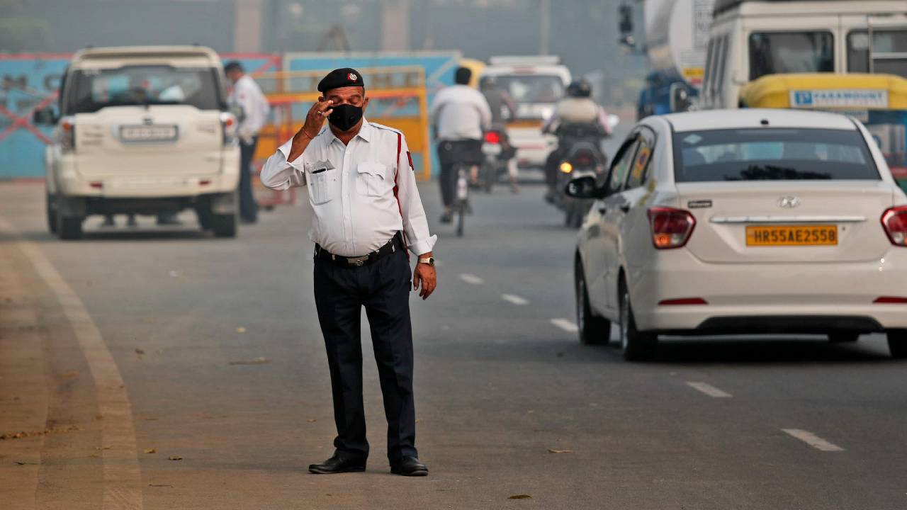 Delhi Traffic New Rule: नए ट्रैफिक चालान नियमों के खिलाफ दिल्ली में वकीलों की हड़ताल, 24 सितंबर के लिए किया ये बड़ा ऐलान