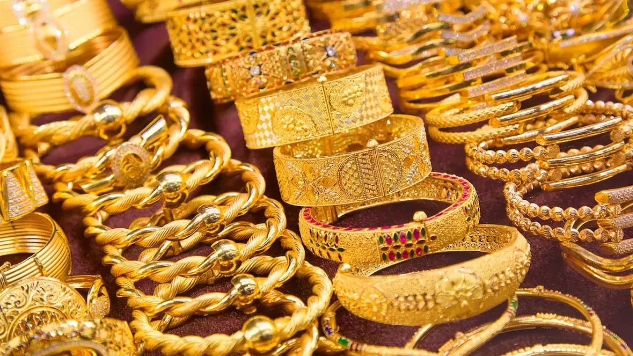 Gold-Silver Price Today 14 Sep: गणेश चतुर्थी पर सोना-चांदी खरीदने से पहले जान लें आज के ताजा रेट, दिल्ली-मुंबई-कोलकाता में ये हैं नई कीमतें