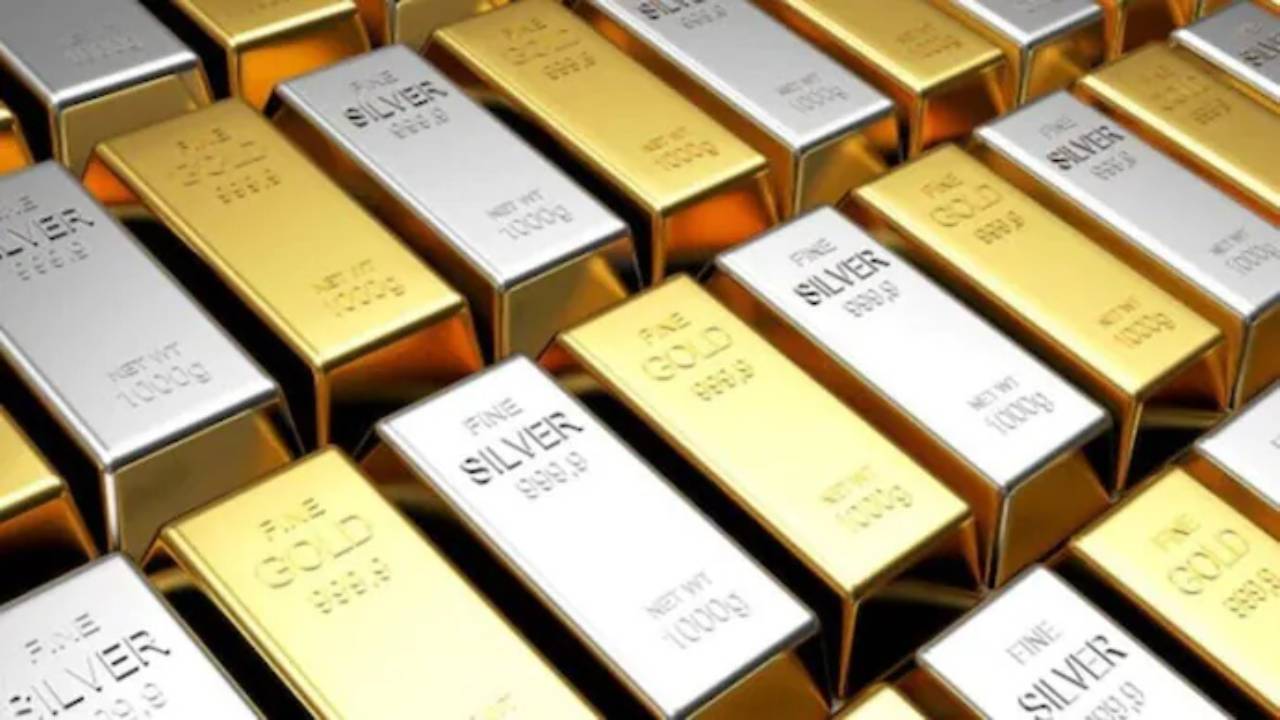 Gold-Silver Today 25 October: दिवाली से पहले बड़ा क्रैश...24 दिन में चांदी 30 हजार सस्ती, सोने की चमक भी पड़ी फीकी; यहां देखें ताजा आंकड़े