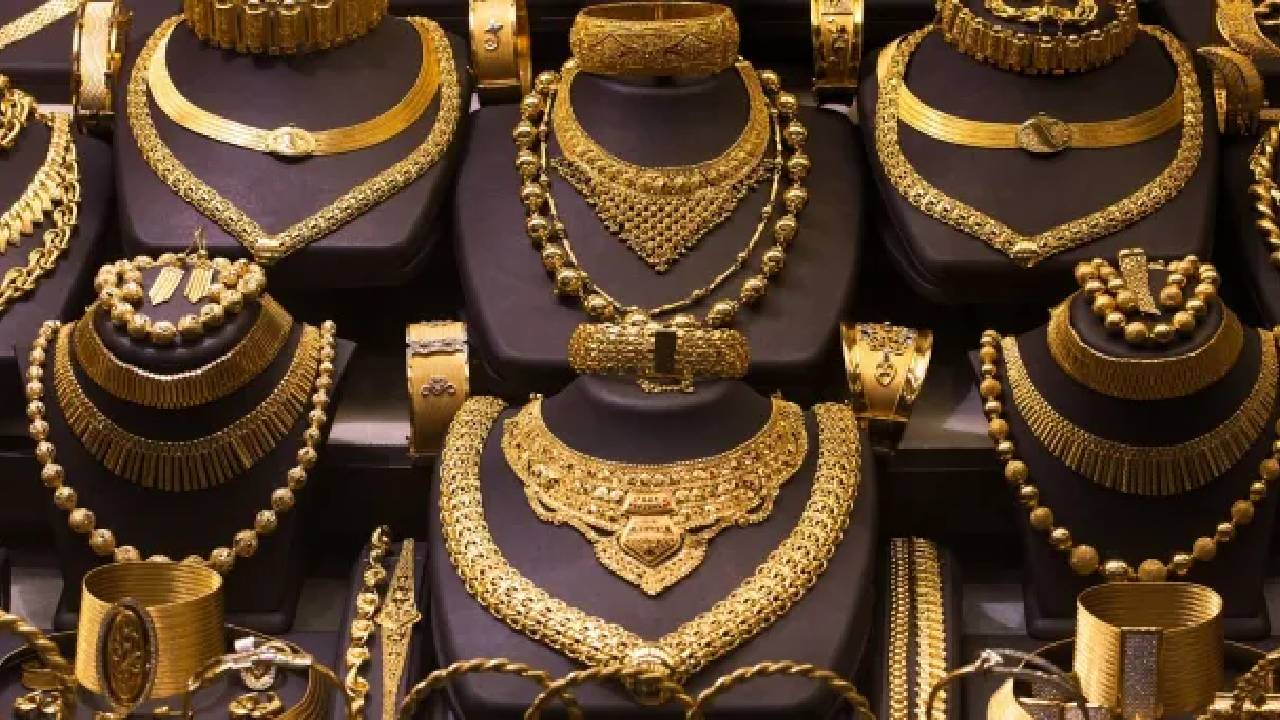 Gold Silver Price: सोने-चांदी की कीमतों में लौटी तेजी, गोल्ड ₹1.50 लाख के पार, चांदी ₹2.24 लाख के करीब