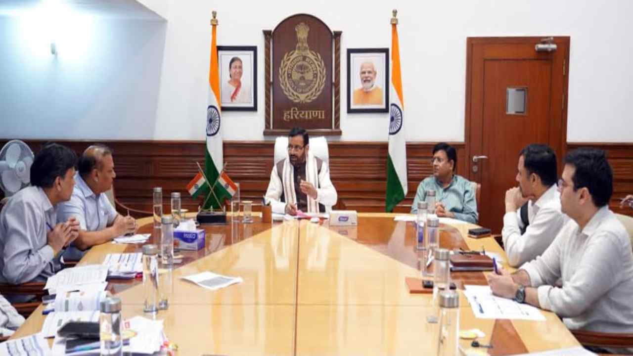 Haryana News: प्रॉपर्टी ID को लेकर मुख्यमंत्री का बड़ा निर्देश, PID से जुड़ी समस्याओं के समाधान में तेजी लाने के आदेश