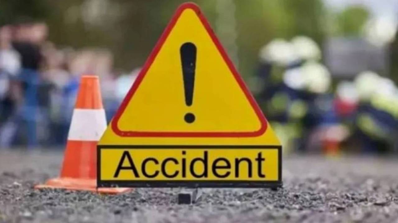 Haryana News: हरियाणा के KMP एक्सप्रेसवे पर पिकअप-कैंटर की जोरदार टक्कर, गोगामाड़ी से लौट रहे 2 श्रद्धालुओं की मौत; कई घायल
