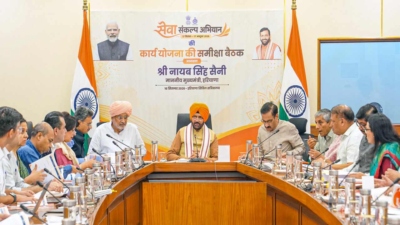 Haryana News: बिजली कर्मचारियों को CM का भरोसा, सरकार मजबूती से करेगी पैरवी; हड़ताल स्थगित करने की अपील