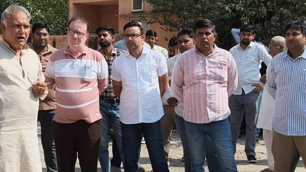 Haryana News: हरियाणा में आज रात 10 बजे से बिजली कर्मचारियों की हड़ताल, 24 अक्टूबर तक ठप हो सकती हैं सेवाएं!